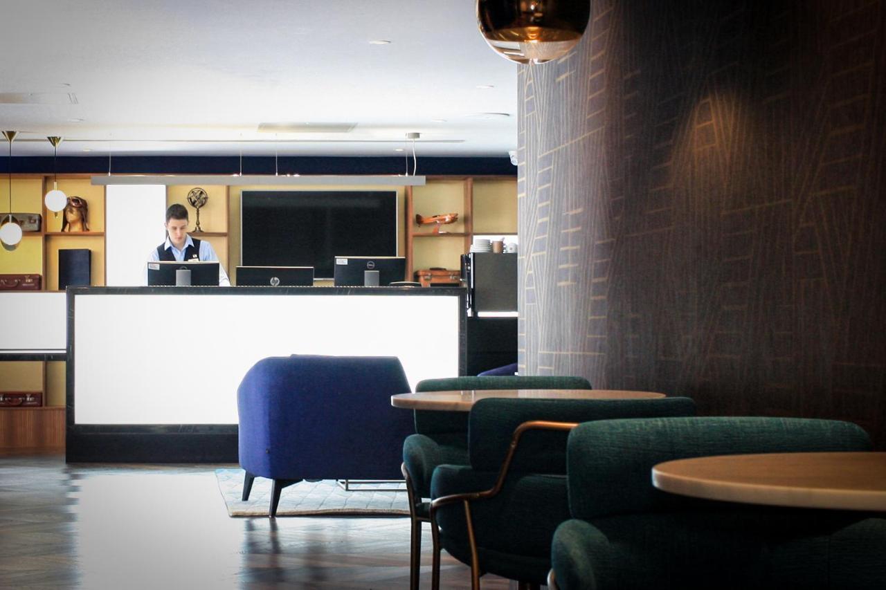 The Comet London Hatfield Hatfield  Exteriér fotografie