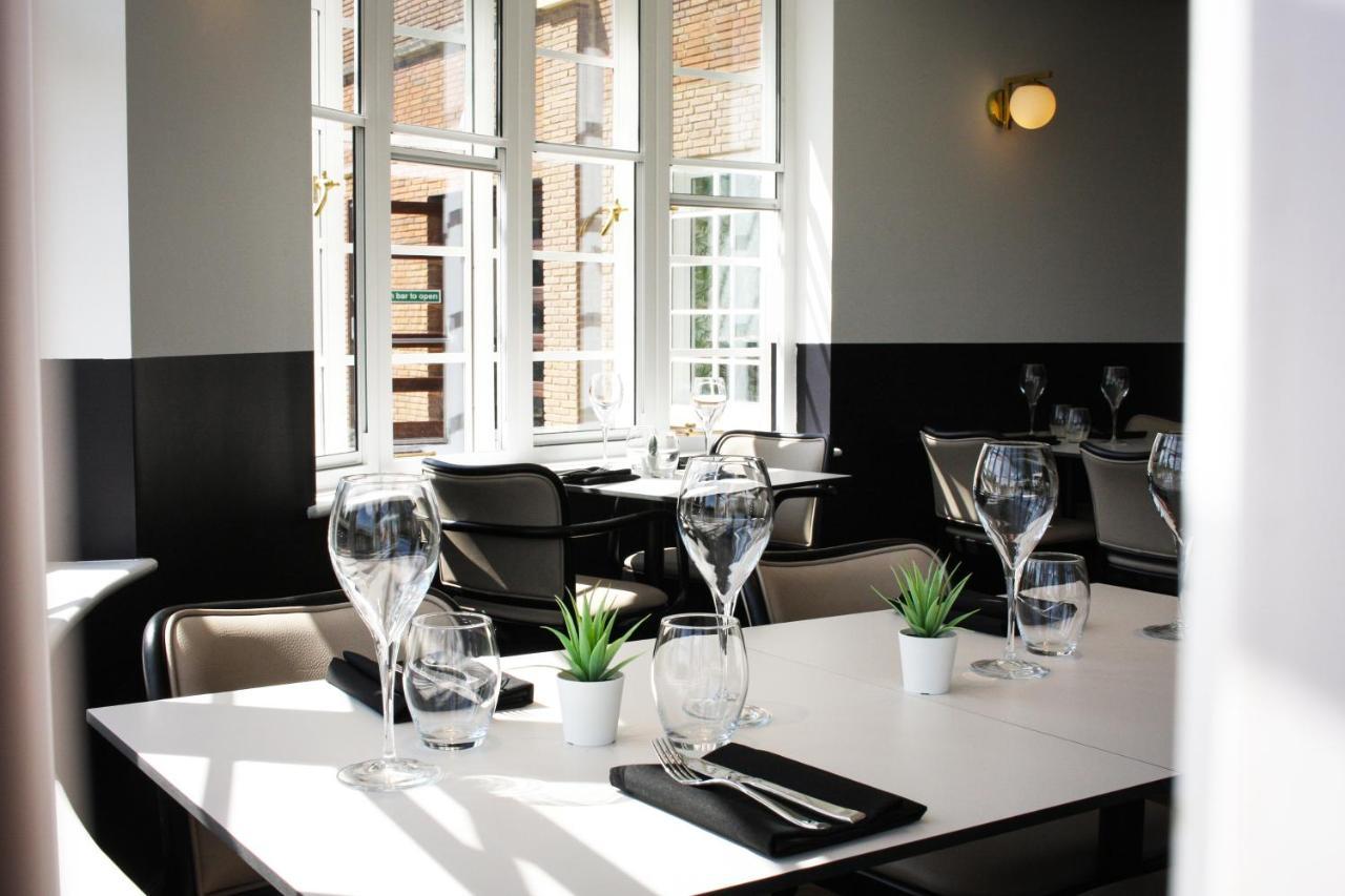 The Comet London Hatfield Hatfield  Exteriér fotografie